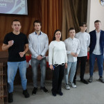 XEkKvcurUjU